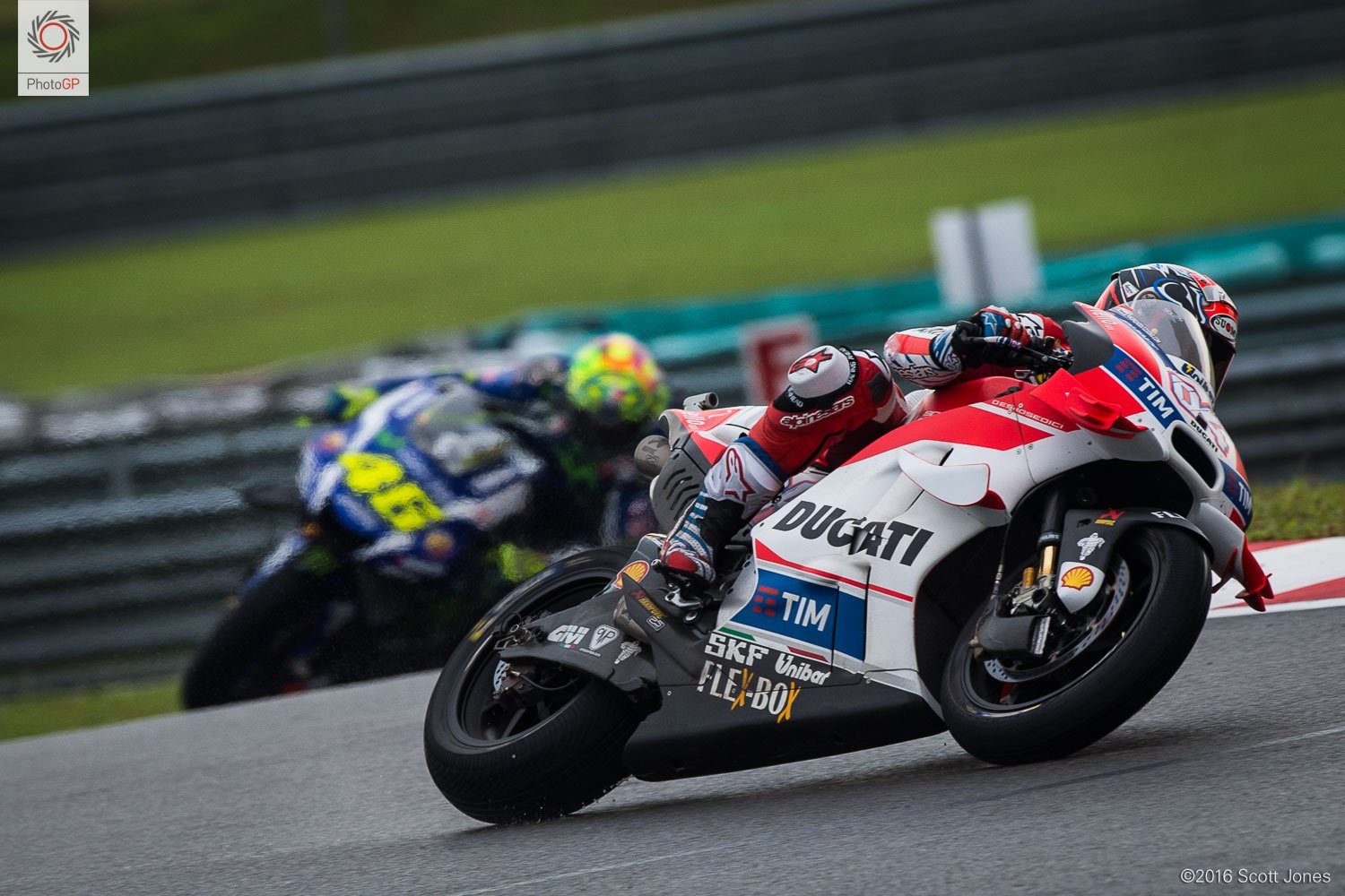 Foto de Scott Jones, do Asphalt&Rubber